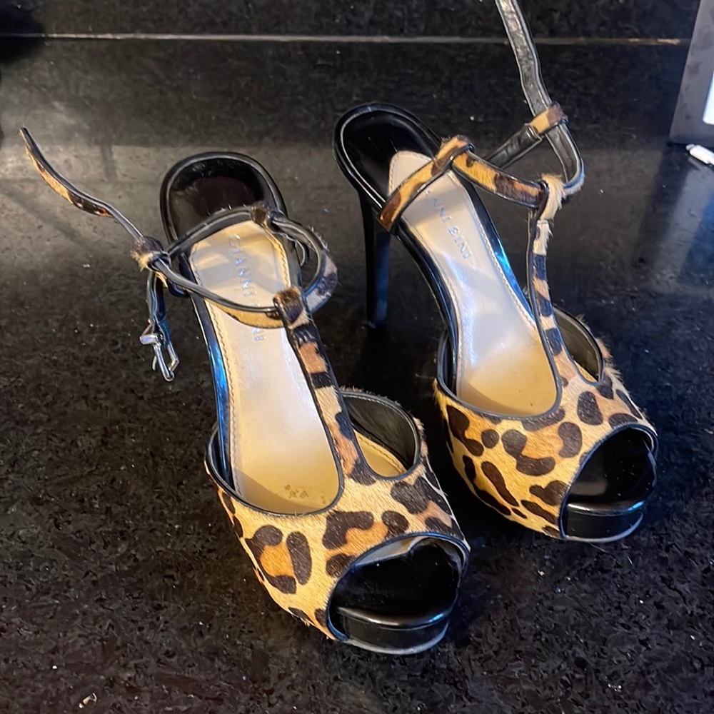 Gianni Bini t-strap leopard print platforms.